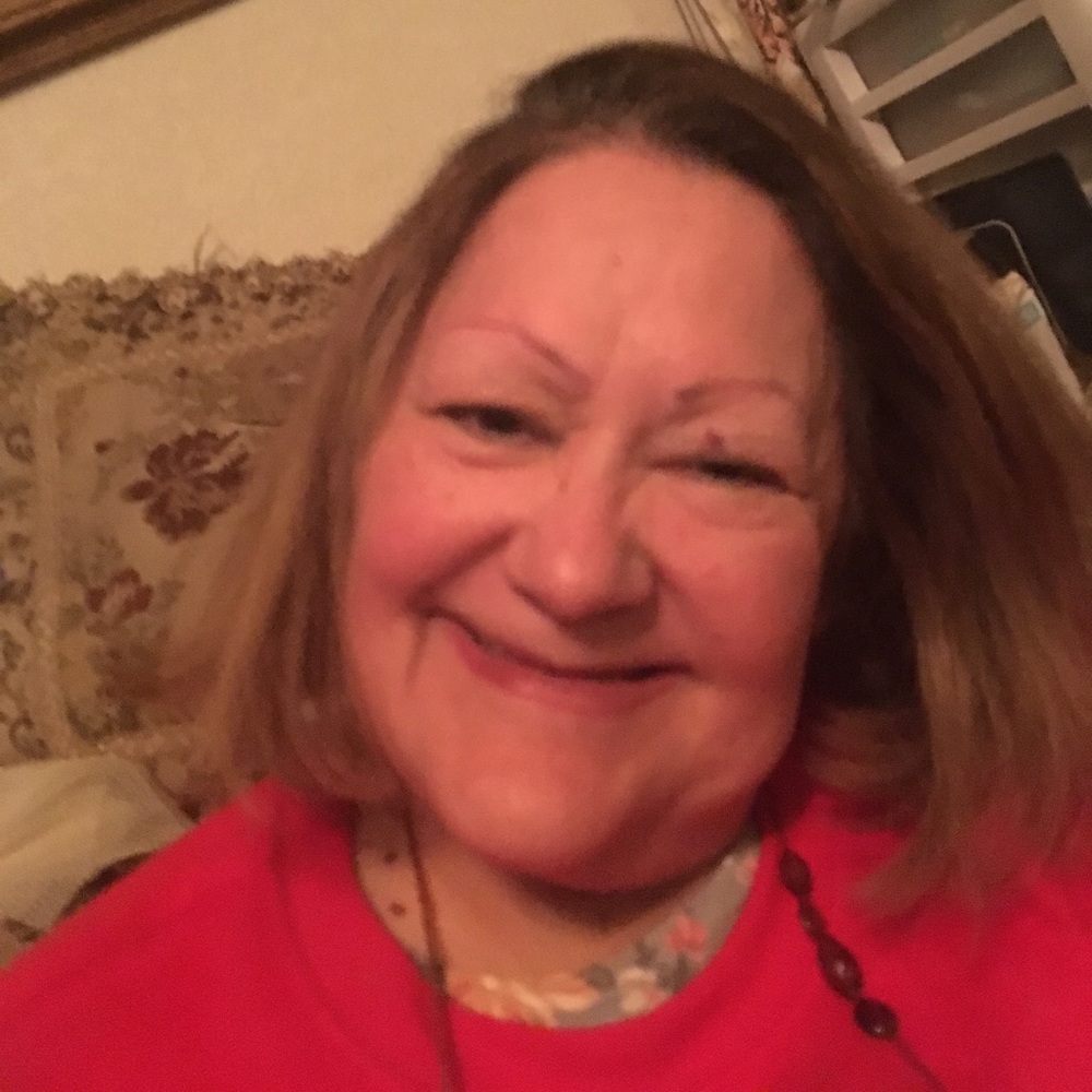 Meet your Posher, Delia